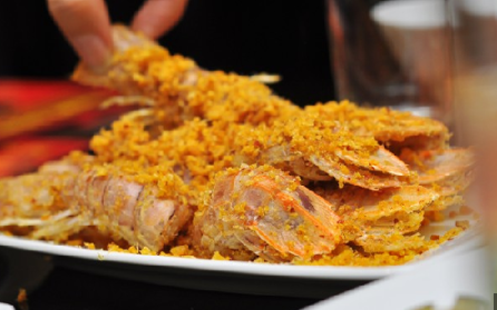 TÔM TÍT RANG MUỐI