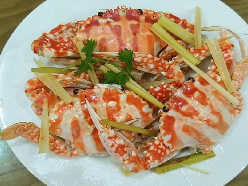 GHẸ HẤP SẢ hoặc HẤP BIA hoặc NƯỚC DỪA 